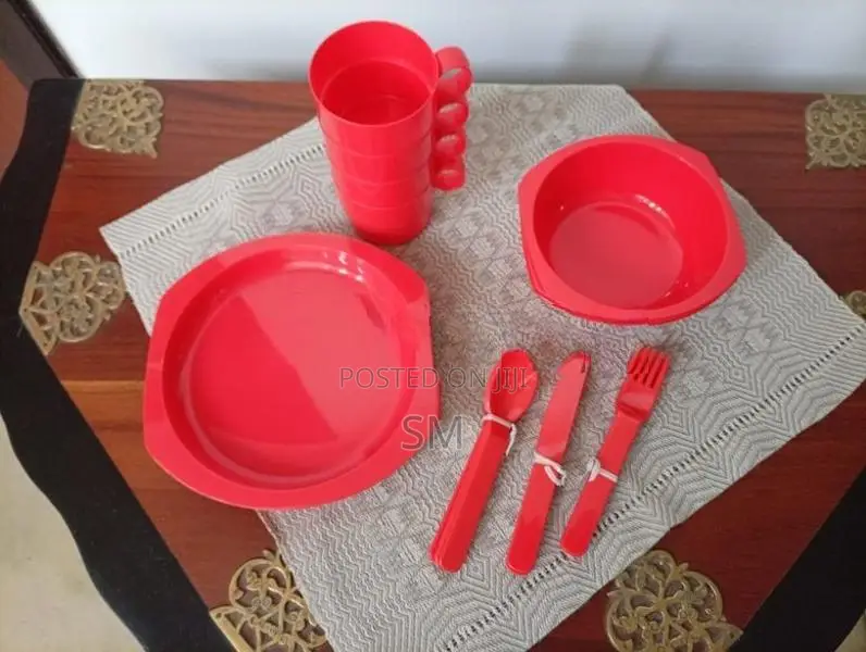 Cups With Plates - Tableware & Utensils
