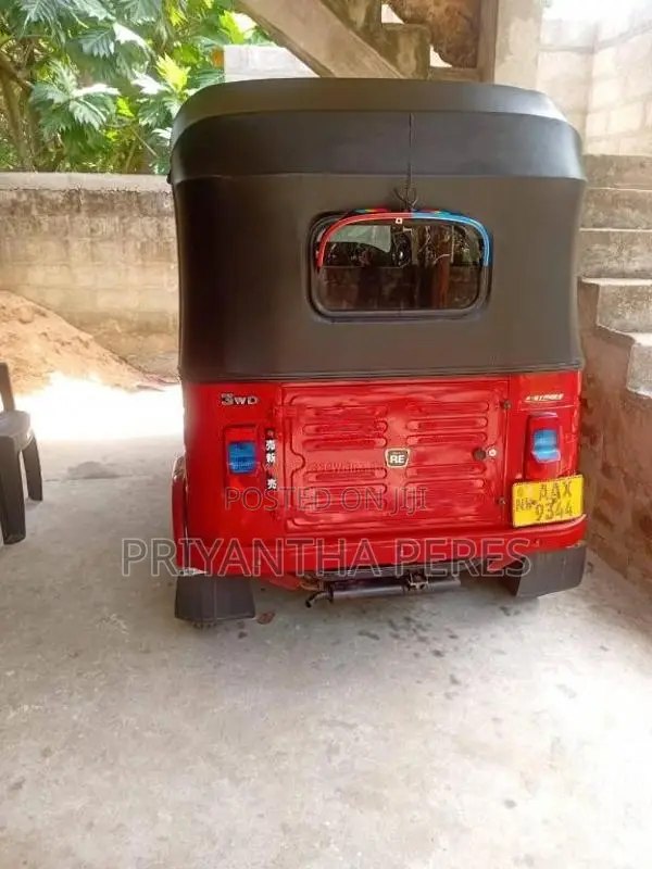 Bajaj RE 2015 Three Wheel (Used)