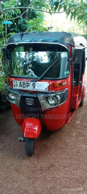 Bajaj 4 Stroke 2017 Three Wheel (Used)