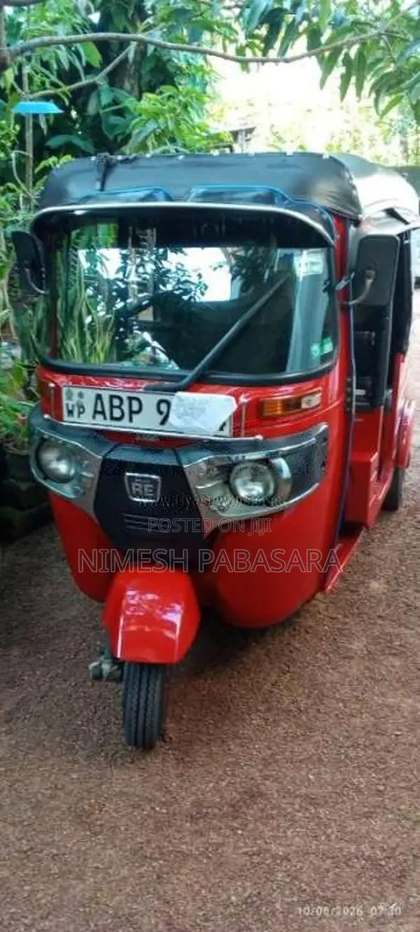 Bajaj 4 Stroke 2017 Three Wheel (Used)