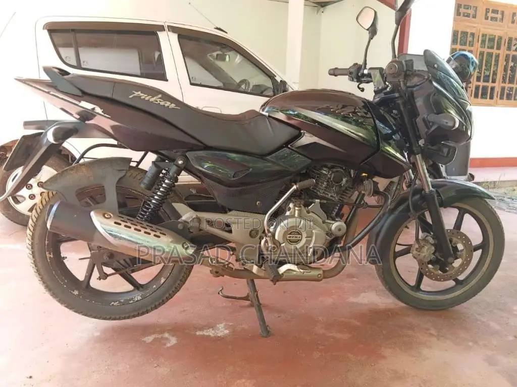 Bajaj Pulsar 2015 Motorbike (Used)