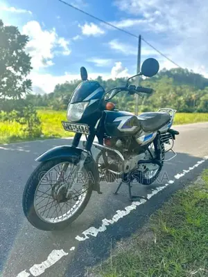 Bajaj CT-100 2011 Motorbike (Used)