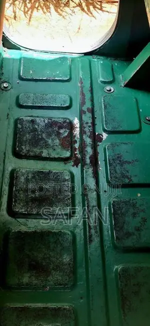 Bajaj 2 Stroke 2006 Three Wheel (Used)
