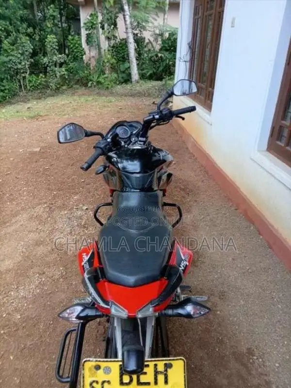 Bajaj Pulsar NS150 2016 Motorbike (Used)