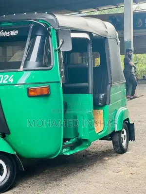 Bajaj RE 4 Stroke 2009 Three Wheel (Used)