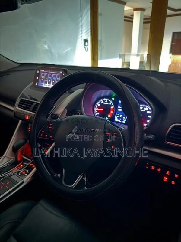 Mitsubishi Eclipse Cross G Plus 4WD 2018 SUV (Used)