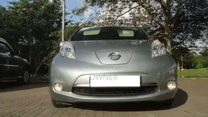 Nissan Leaf Acenta Azeo 2014 Car (Used)