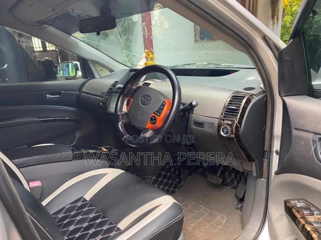 Toyota Prius W20 Anniversary 2008 Car (Used)