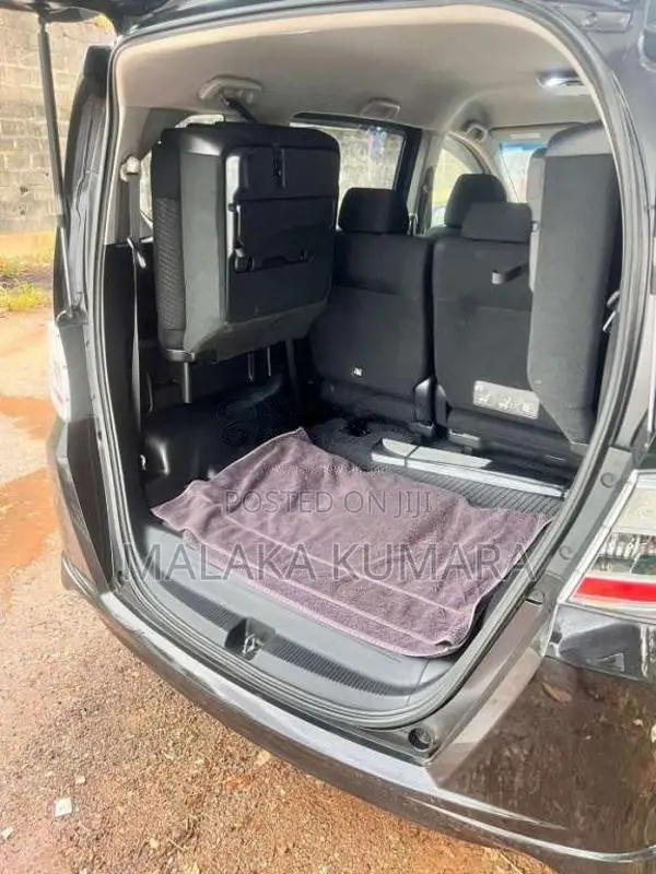 Honda Freed 2012 Car (Used)
