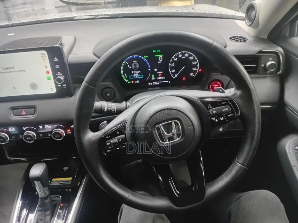 Honda Vezel 2024 SUV (Used)