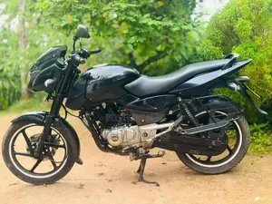 Bajaj Palzar 2014 Motorbike (Used)