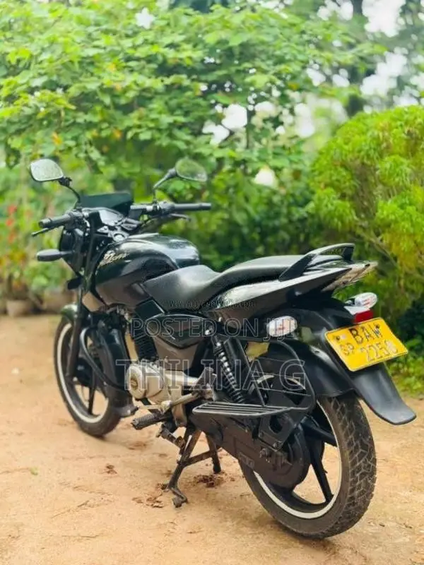 Bajaj Palzar 2014 Motorbike (Used)