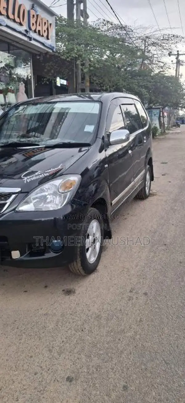 Toyota Avanza 2010 Car (Used)
