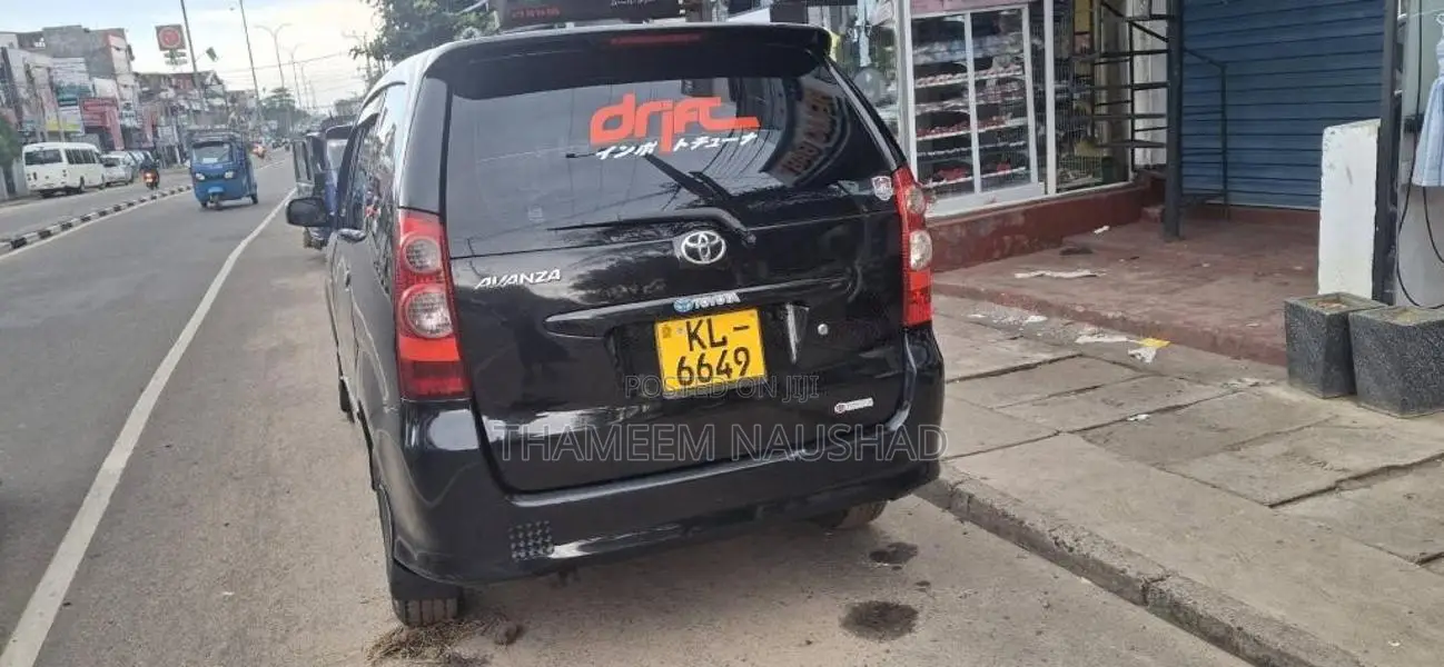 Toyota Avanza 2010 Car (Used)