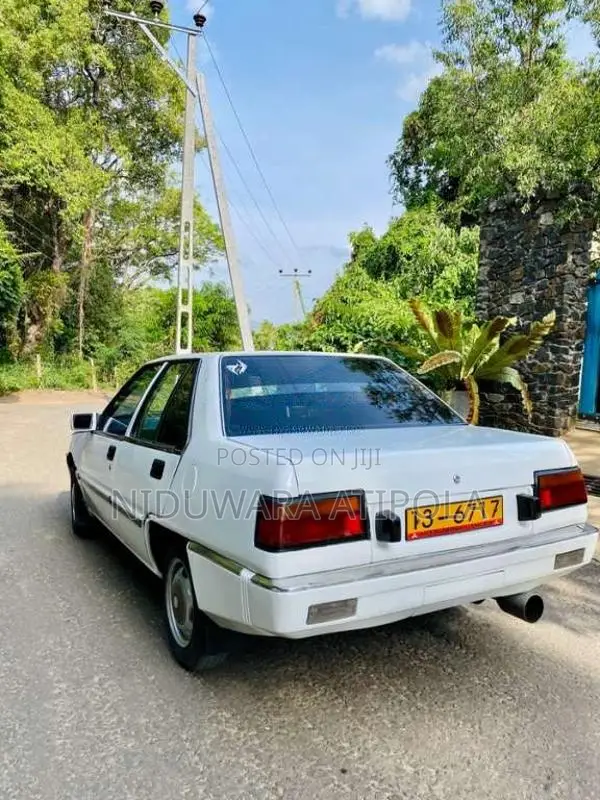 Mitsubishi Lancer 1985 Car (Used)