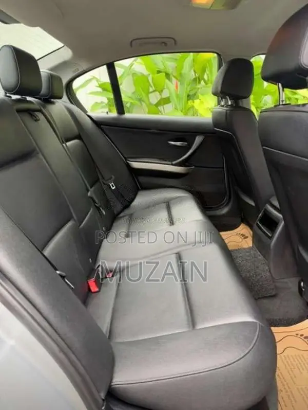 BMW 320D 2011 Car (Used)