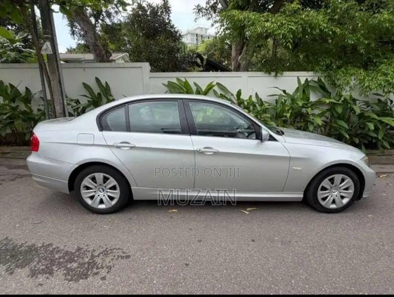 BMW 320D 2011 Car (Used)
