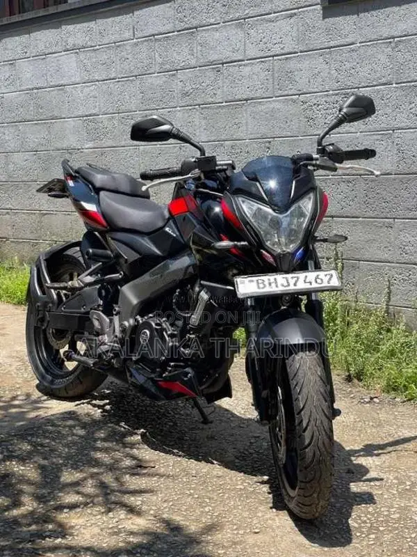 Bajaj Pulsar NS200 2019 Motorbike (Used)