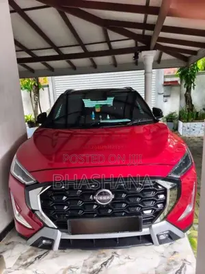 Nissan Magnite Tekna Plus 2025 SUV (Used)