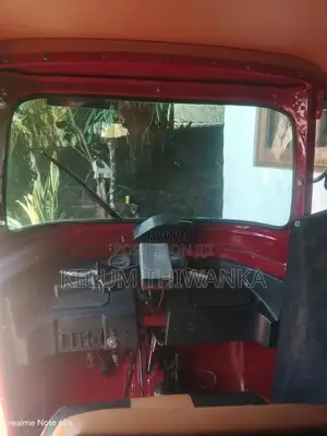Bajaj Re 205 2011 Three Wheel (Used)