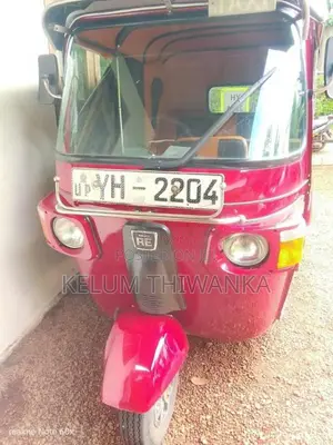 Bajaj Re 205 2011 Three Wheel (Used)