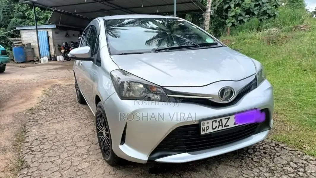 Toyota Vitz KSP130 2015 Car (Used)