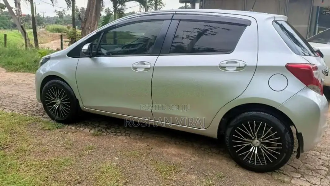 Toyota Vitz KSP130 2015 Car (Used)