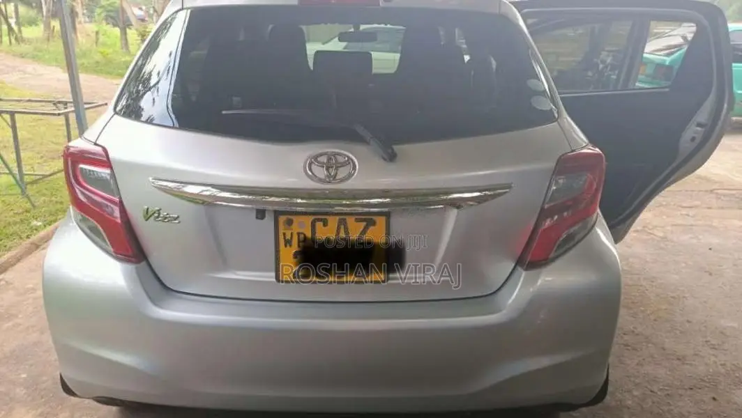 Toyota Vitz KSP130 2015 Car (Used)