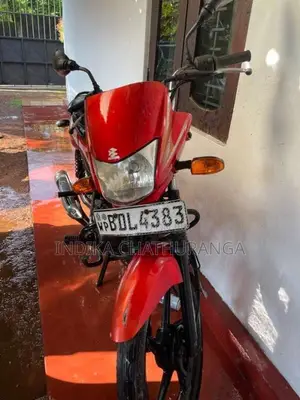 Bajaj Platina 2015 Motorbike (Used)