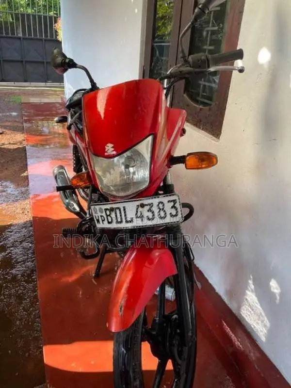 Bajaj Platina 2015 Motorbike (Used)