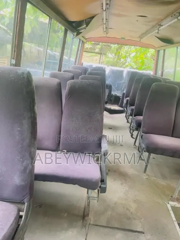Mitsubishi Rosa 1988 Bus (Used)