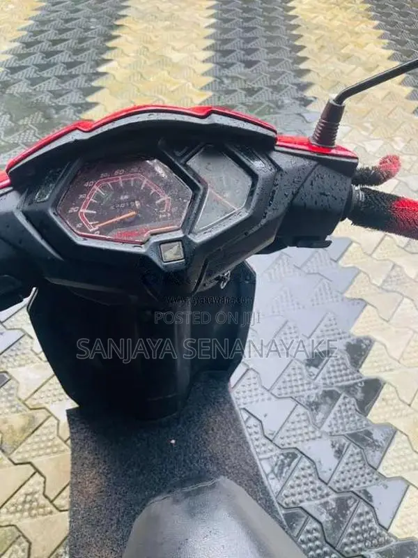 Honda Dio 2018 Motorbike (Used)