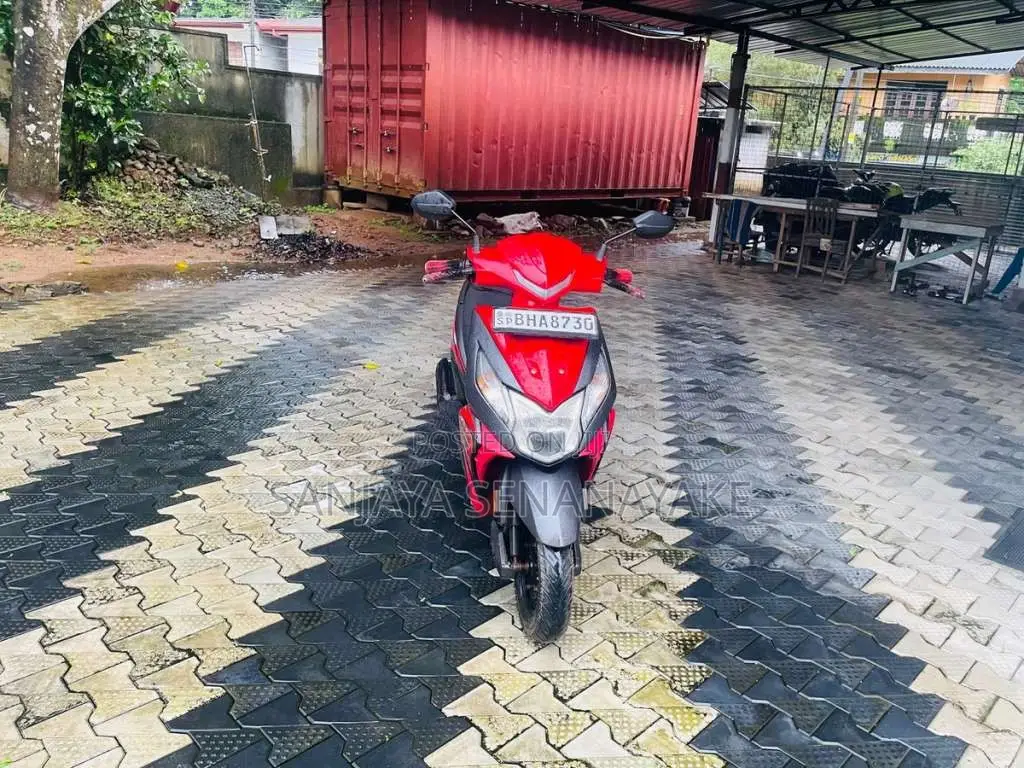 Honda Dio 2018 Motorbike (Used)