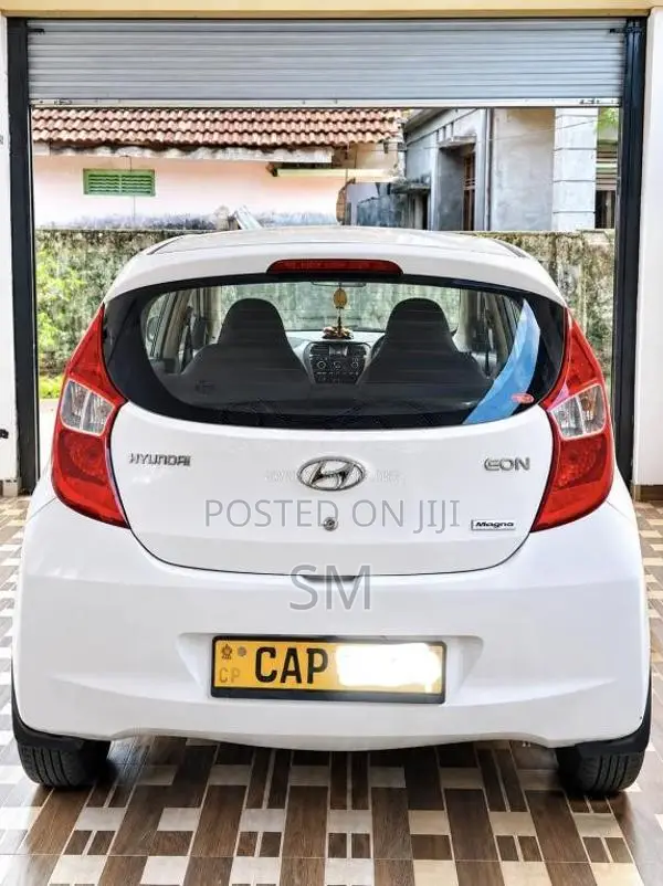 Hyundai EON 2016 Car (Used)