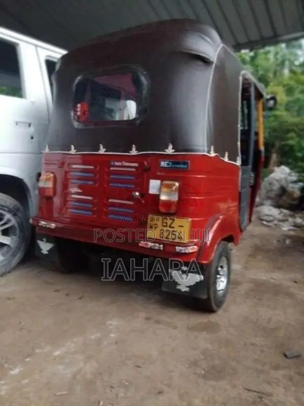 Bajaj 2 Stroke 2002 Three Wheel (Used)