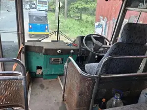 Mitsubishi Fuso Dolphin 1988 Bus (Used)