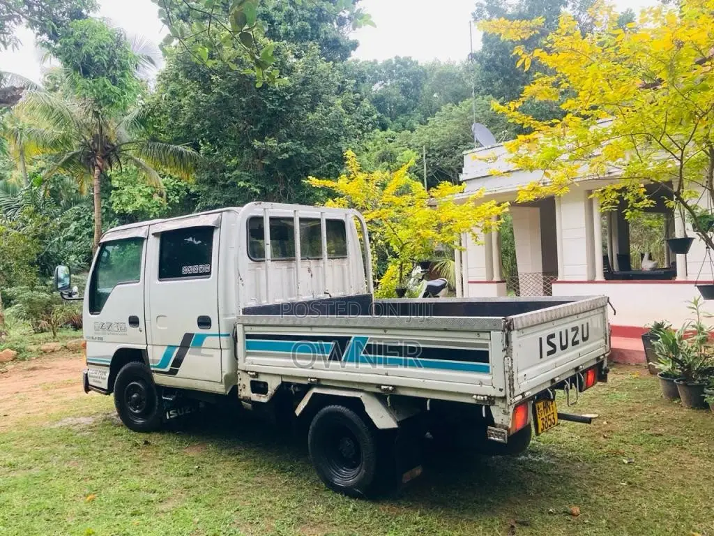 Isuzu Crewcab 1998 Crew Cab (Used)