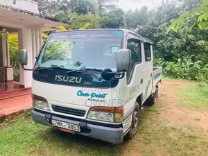 Isuzu ELF 1998 Crew Cab (Used)