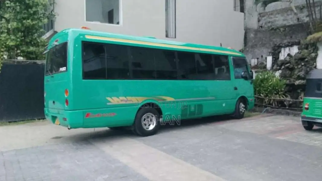 Mitsubishi Rosa 2012 Bus (Used)