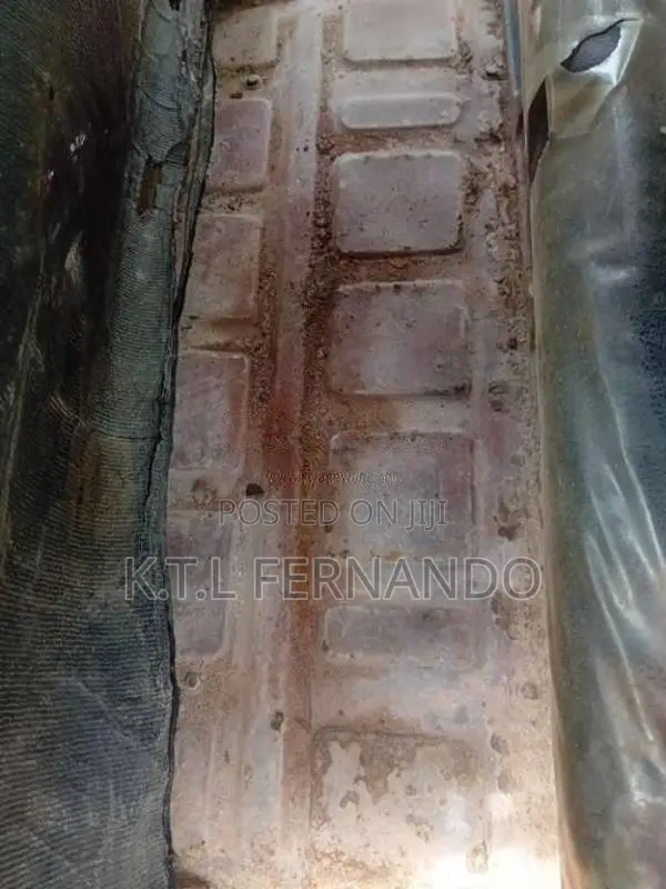 Bajaj 2 Stroke 2005 Three Wheel (Used)