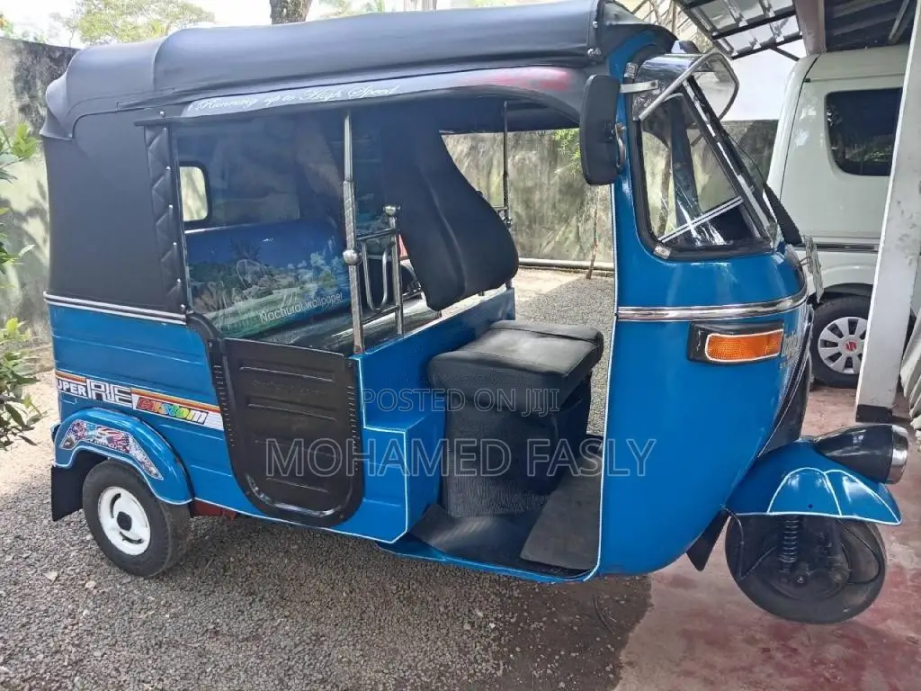 Bajaj 2 stroke 2002 Three Wheel (Used)
