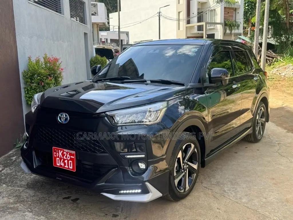 Toyota Raize Hybrid 2025 SUV Unregistered (Recondition)