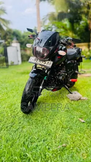 Bajaj Pulsar 180 2016 Motorbike (Used)