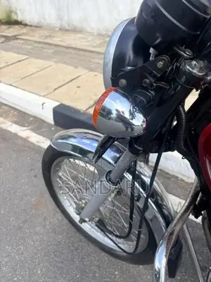 Bajaj Boxer 2002 Motorbike (Used)