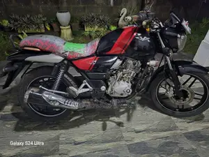Bajaj V15 2016 Motorbike (Used)