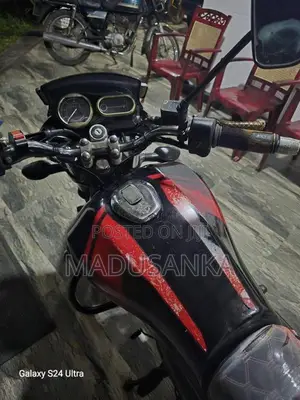 Bajaj V15 2016 Motorbike (Used)