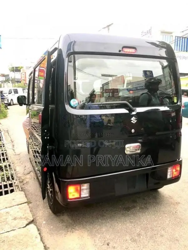 Suzuki DA17 2017 Van (Used)