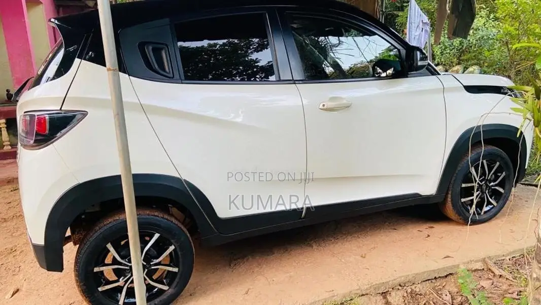 Mahindra KUV 100 2021 SUV (Used)