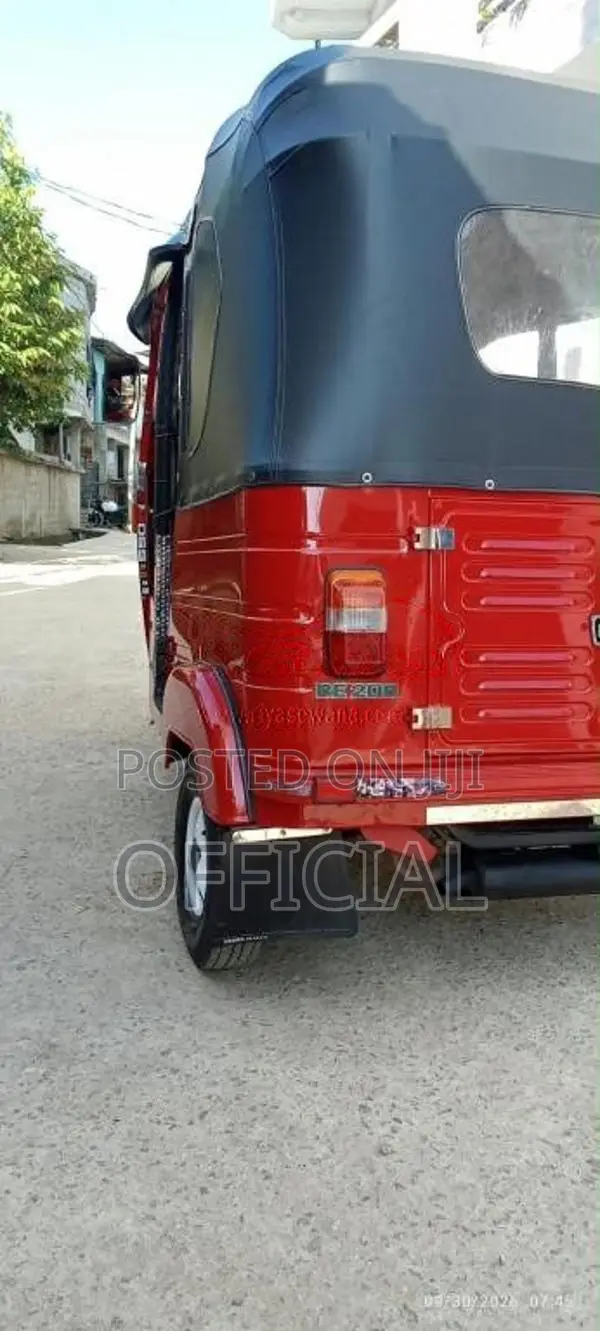 Bajaj RE 2013 Three Wheel (Used)