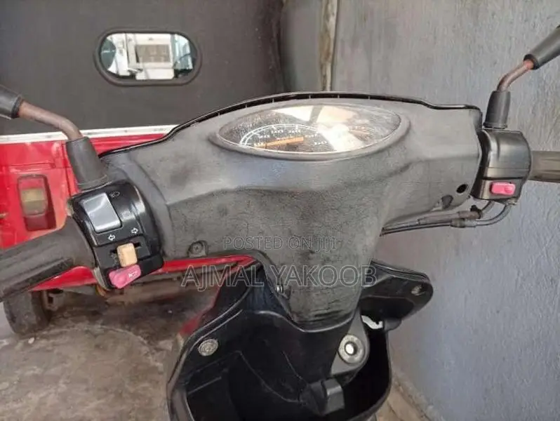 Yamaha 48cc 2018 Motorbike (Used)